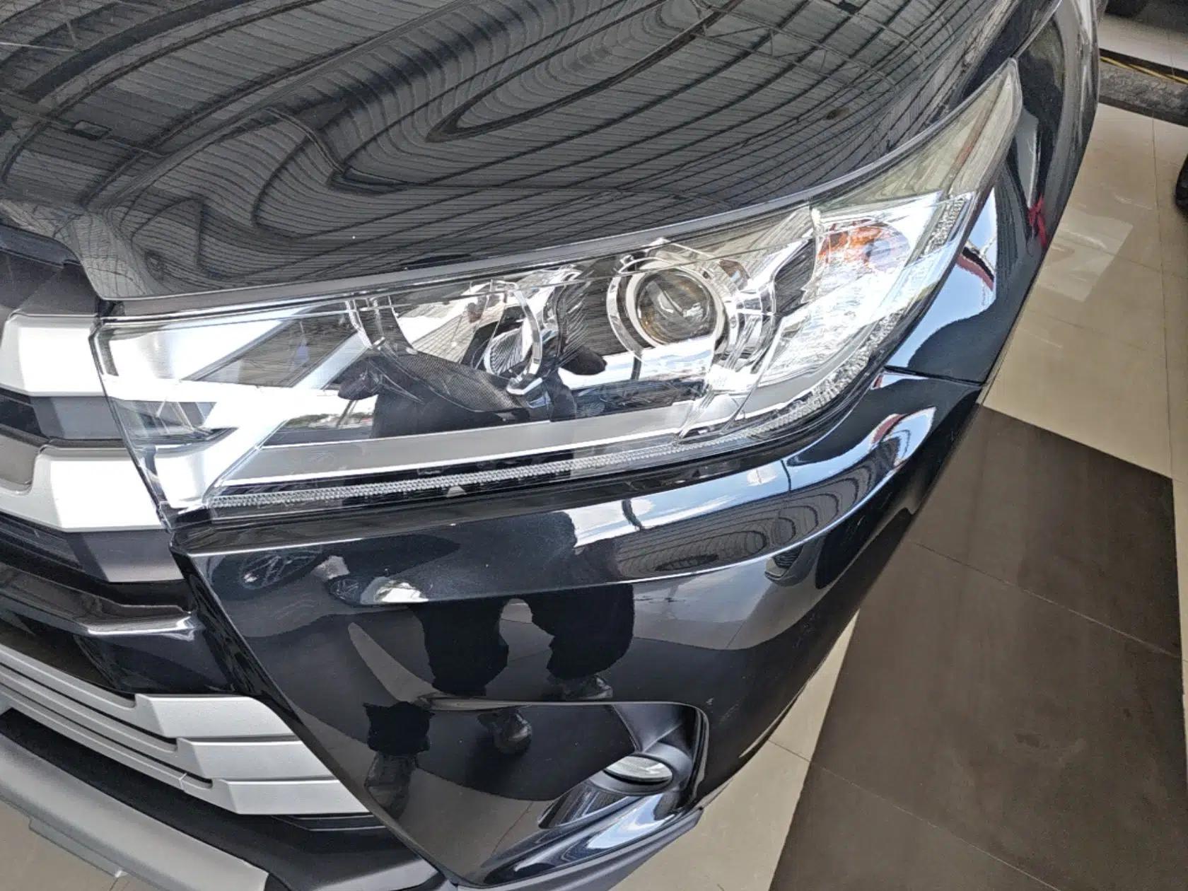 Toyota Highlander 2018 2.0T Two-Wheel Drive Elite Version 5 Seats China VI Standard — миниатюра 8