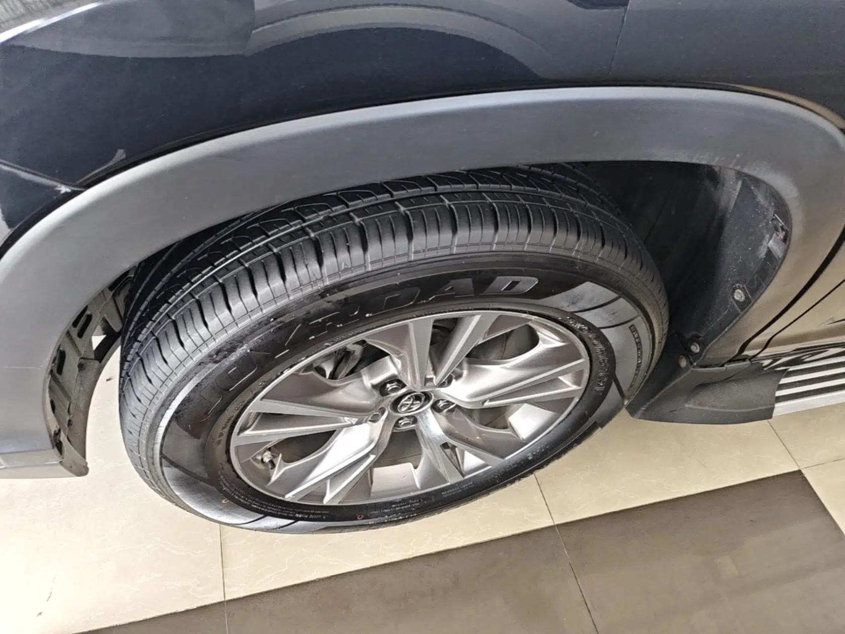 Toyota Highlander 2018 2.0T Two-Wheel Drive Elite Version 5 Seats China VI Standard — миниатюра 10