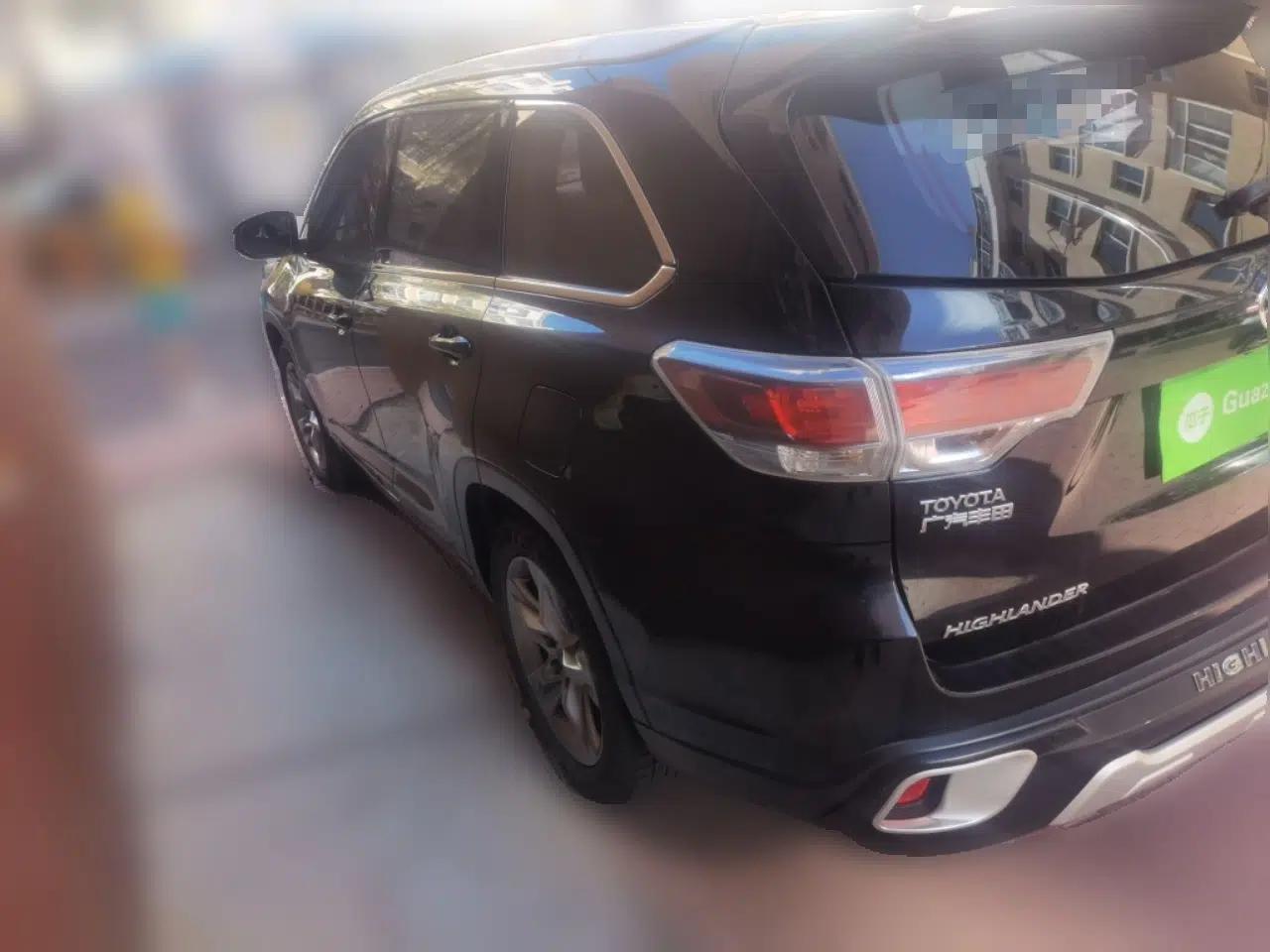 Toyota Highlander 2015 2.0T Four-Wheel Drive Luxury Edition 7-Seater — миниатюра 4