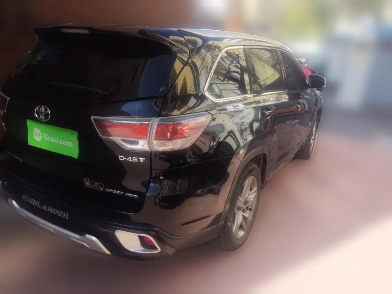 Toyota Highlander 2015 2.0T Four-Wheel Drive Luxury Edition 7-Seater — миниатюра 6