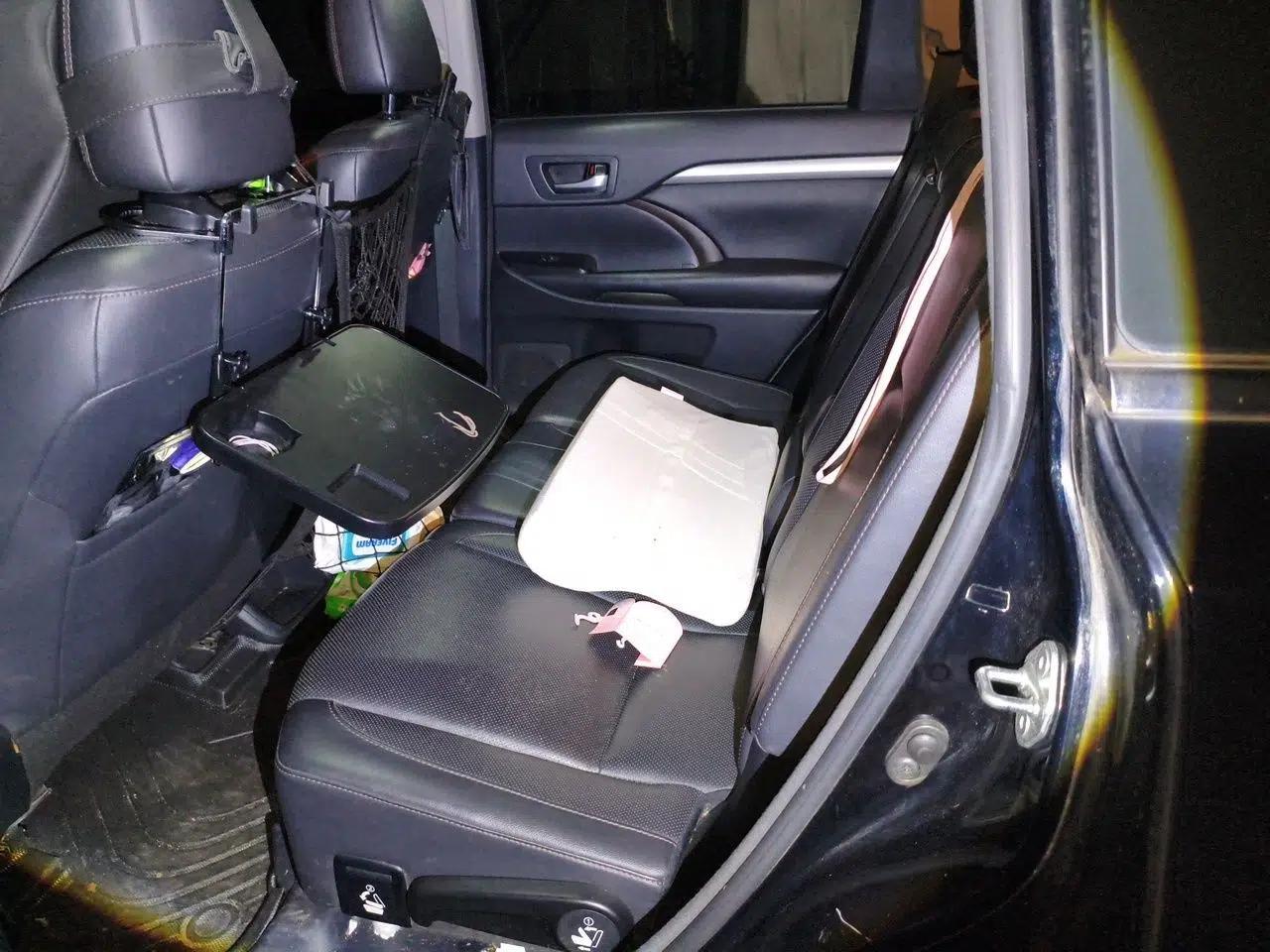 Toyota Highlander 2015 2.0T Four-Wheel Drive Luxury Edition 7-Seater — миниатюра 17
