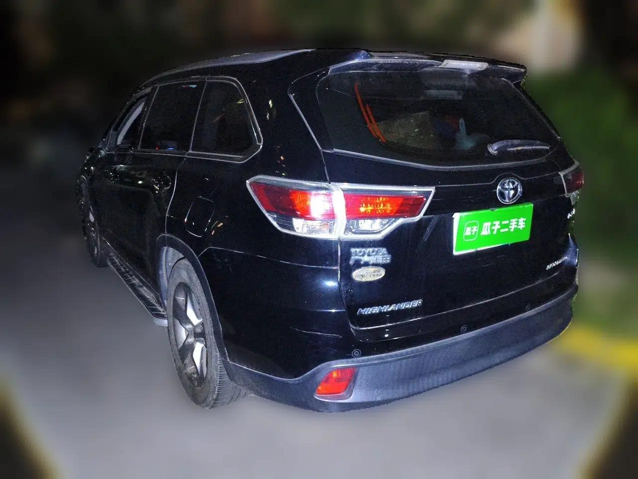 Toyota Highlander 2015 2.0T Four-Wheel Drive Luxury Edition 7-Seater — миниатюра 4
