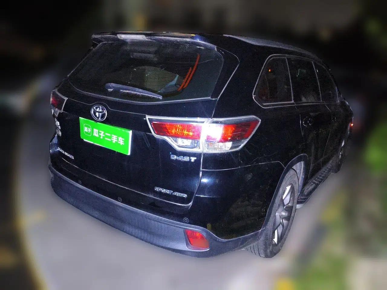 Toyota Highlander 2015 2.0T Four-Wheel Drive Luxury Edition 7-Seater — миниатюра 6