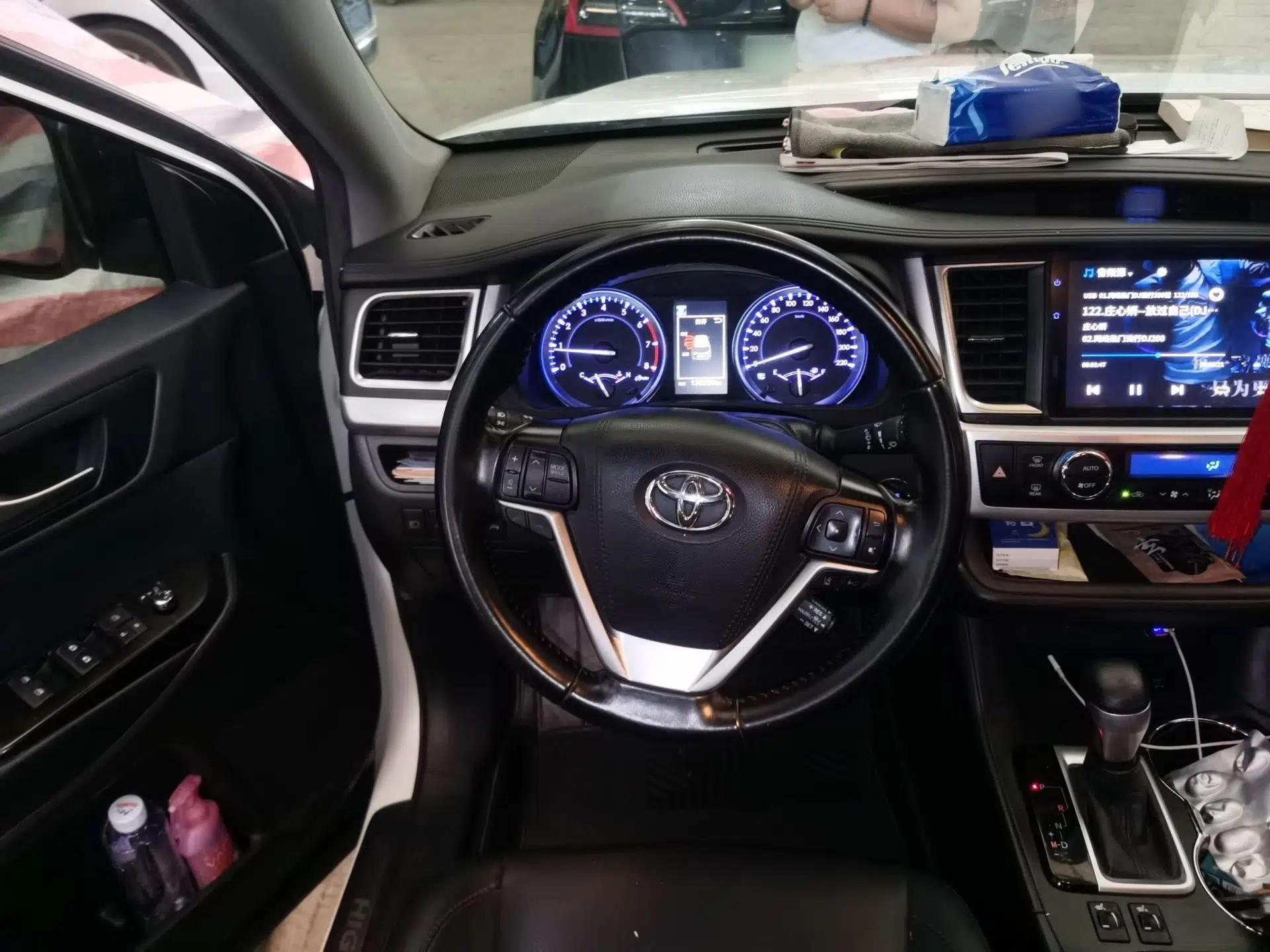 Toyota Highlander 2018 2.0T Four-Wheel Drive Prestige Version 7 Seats China VI Standard — миниатюра 10