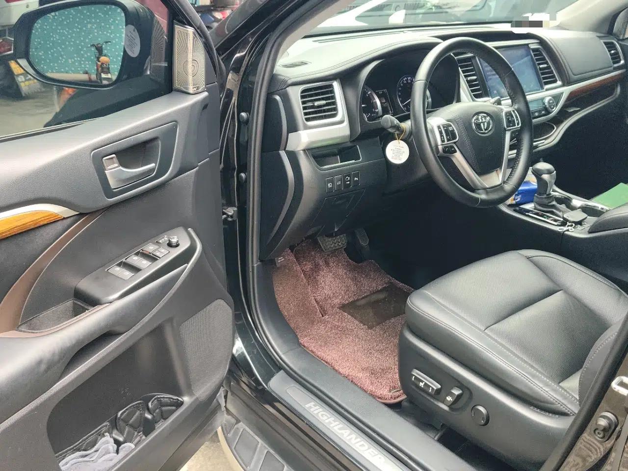 Toyota Highlander 2021 2.0T Four-Wheel Drive Luxury Edition 7 Seats — миниатюра 16