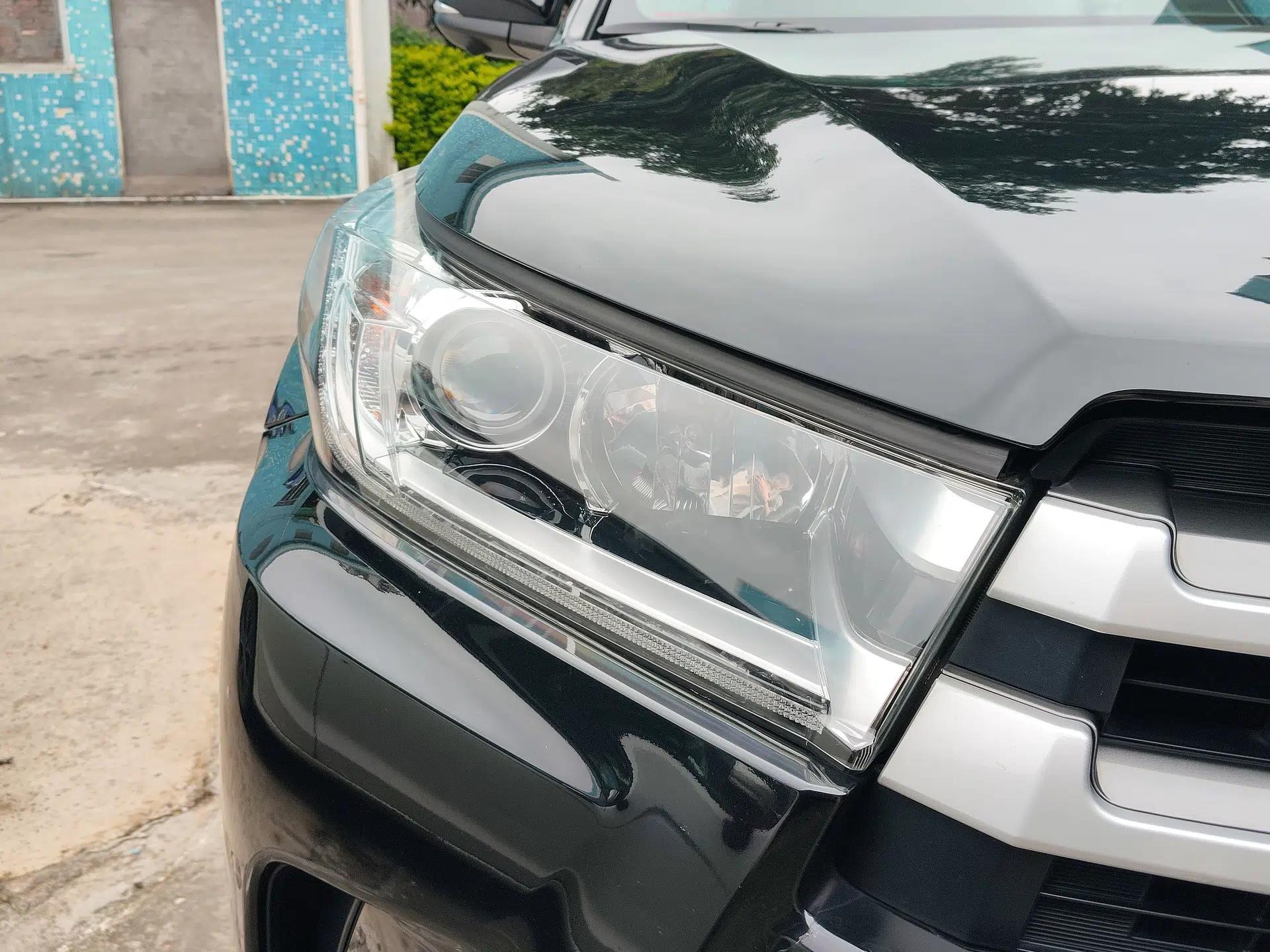 Toyota Highlander 2021 2.0T Four-Wheel Drive Luxury Edition 7 Seats — миниатюра 7