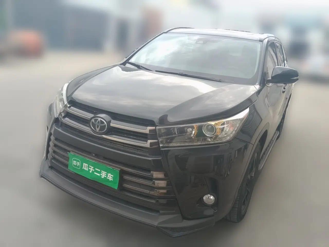 Toyota Highlander 2018 2.0T Four-Wheel Drive Knight Edition 7 Seats China VI Standard — миниатюра 1
