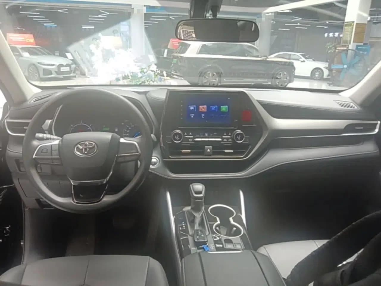 Toyota Highlander 2023 2.5L Smart Electric Hybrid Dual-Engine 4x4 Elite Edition 7 Seats — миниатюра 12