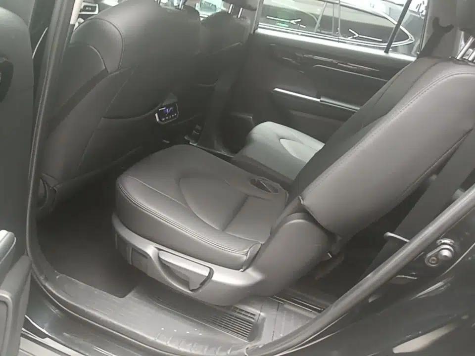 Toyota Highlander 2023 2.5L Smart Electric Hybrid Dual-Engine 4x4 Elite Edition 7 Seats — миниатюра 20