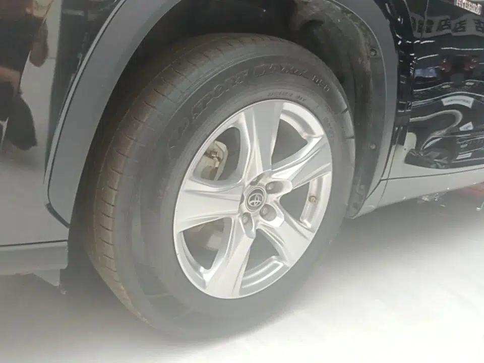 Toyota Highlander 2023 2.5L Smart Electric Hybrid Dual-Engine 4x4 Elite Edition 7 Seats — миниатюра 10