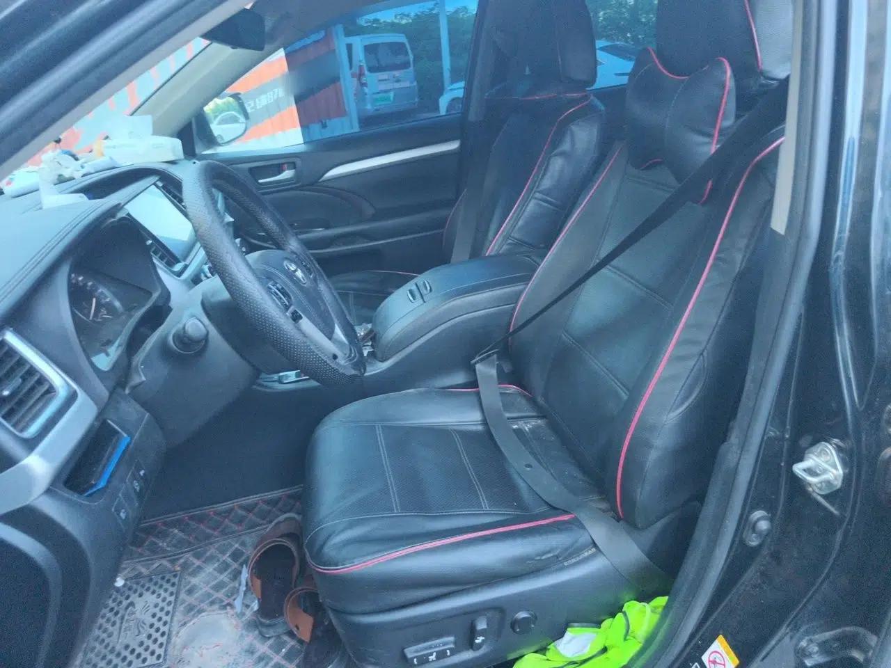 Toyota Highlander 2021 2.0T Four-Wheel Drive Luxury Edition 7 Seats — миниатюра 15