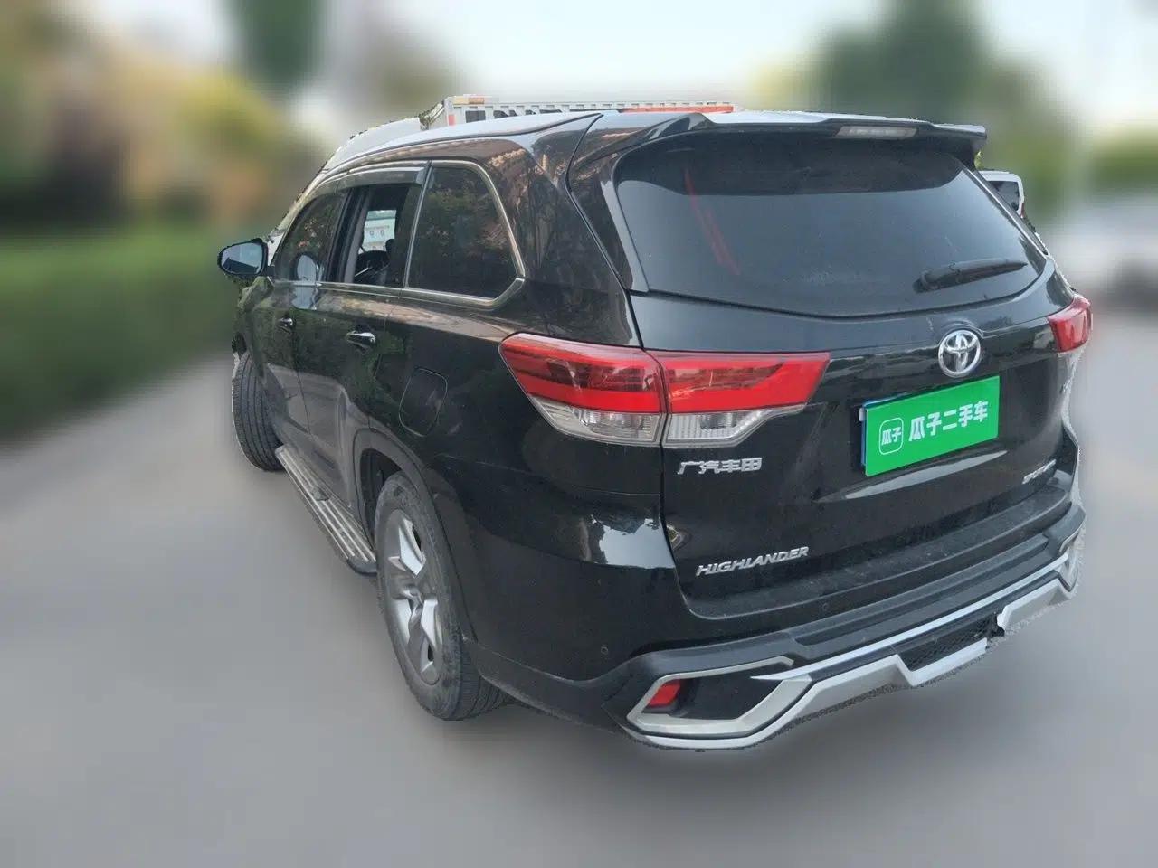 Toyota Highlander 2021 2.0T Four-Wheel Drive Luxury Edition 7 Seats — миниатюра 4