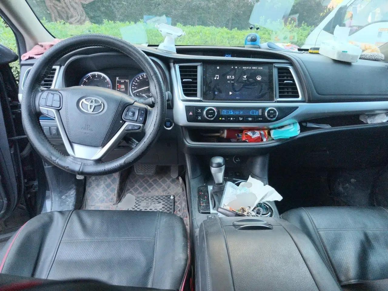 Toyota Highlander 2021 2.0T Four-Wheel Drive Luxury Edition 7 Seats — миниатюра 9