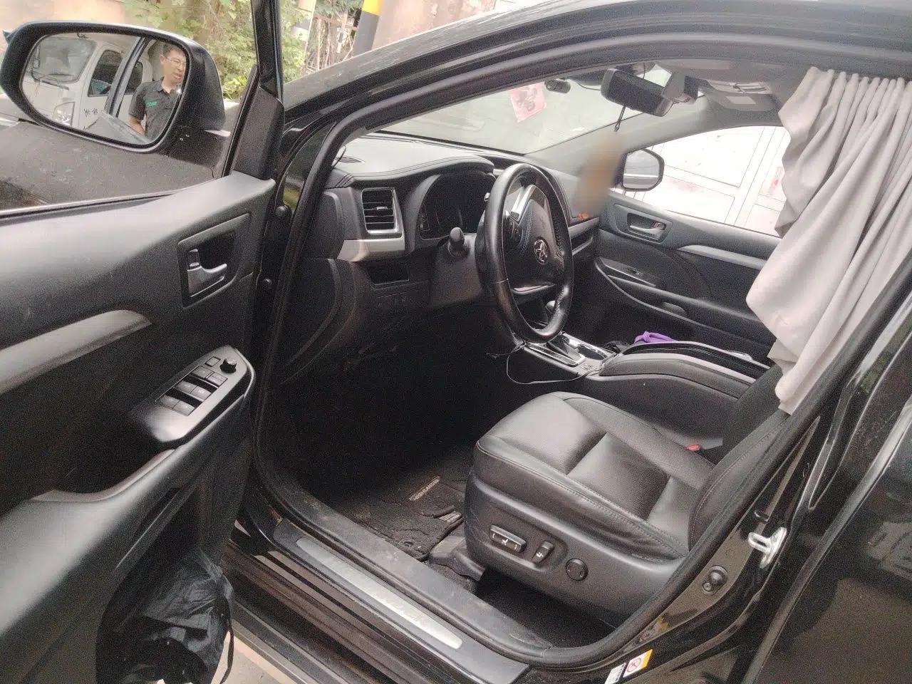 Toyota Highlander 2021 2.0T Four-Wheel Drive Luxury Edition 7 Seats — миниатюра 16