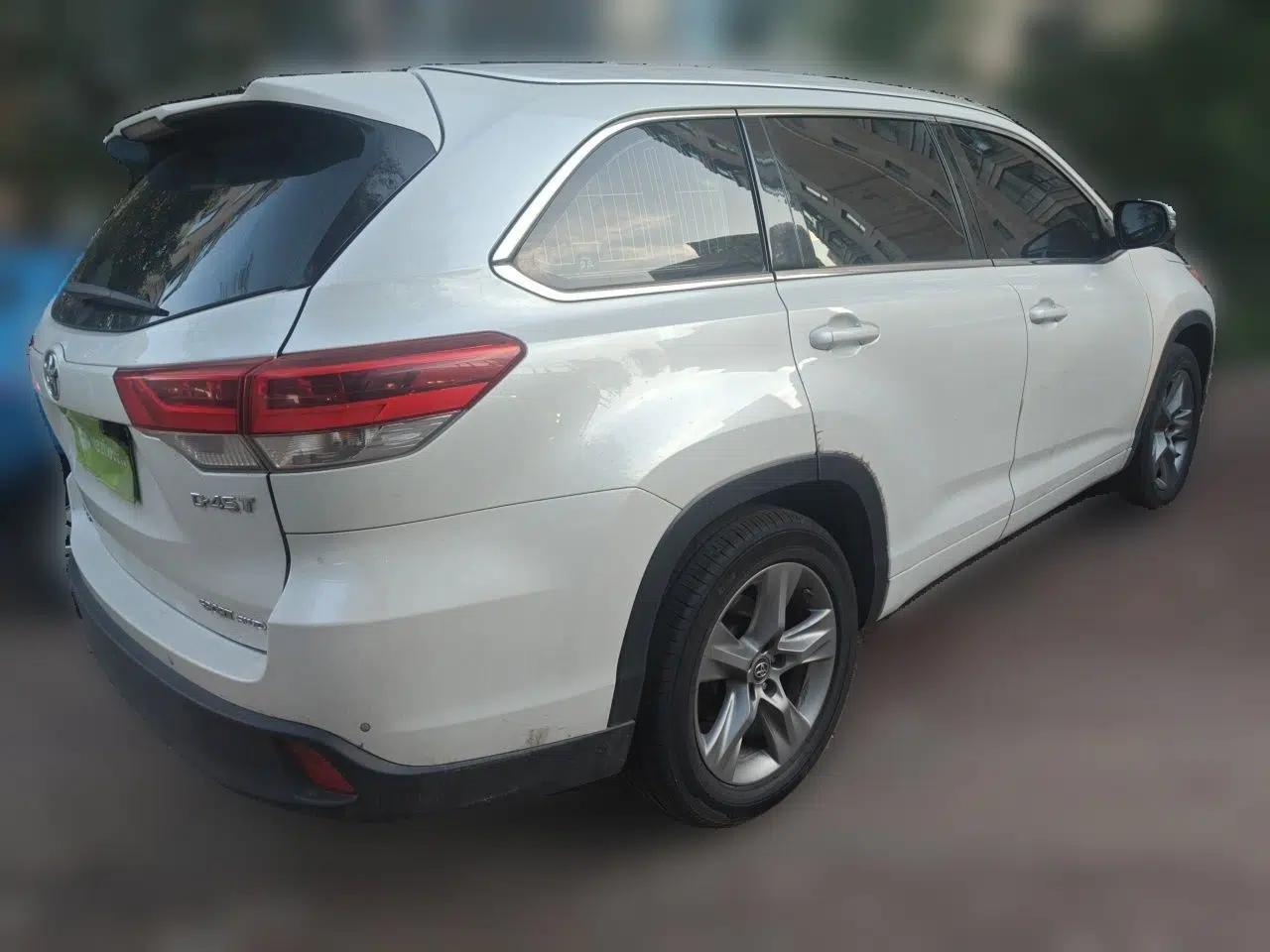 Toyota Highlander 2018 2.0T Four-Wheel Drive Luxury Version 7 Seats China VI Standard — миниатюра 6