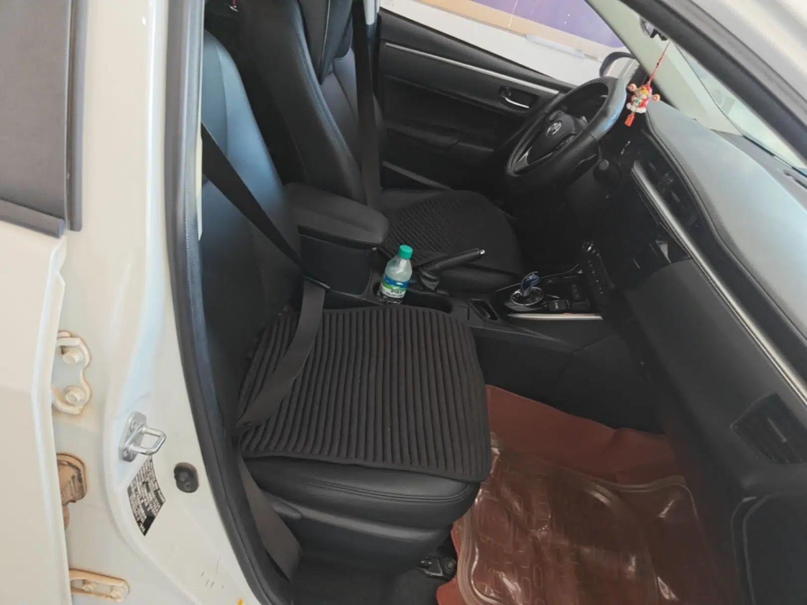 Toyota Levin 2016 Dual-Engine 1.8H GS E-CVT Elite Model with Sunroof — миниатюра 19