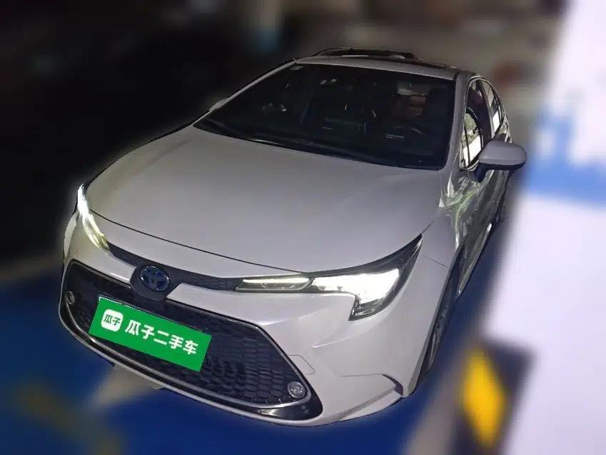 Toyota Levin 2019 Dual-Engine 1.8H E-CVT Luxury Edition China VI Standard — миниатюра 1