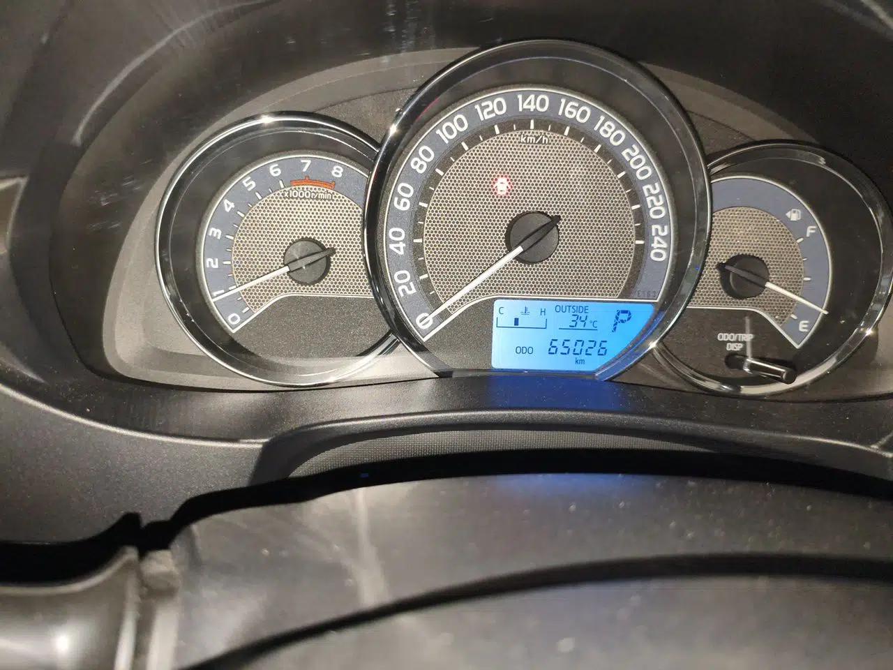 Toyota Levin 2014 1.6G CVT Elite Edition — миниатюра 12
