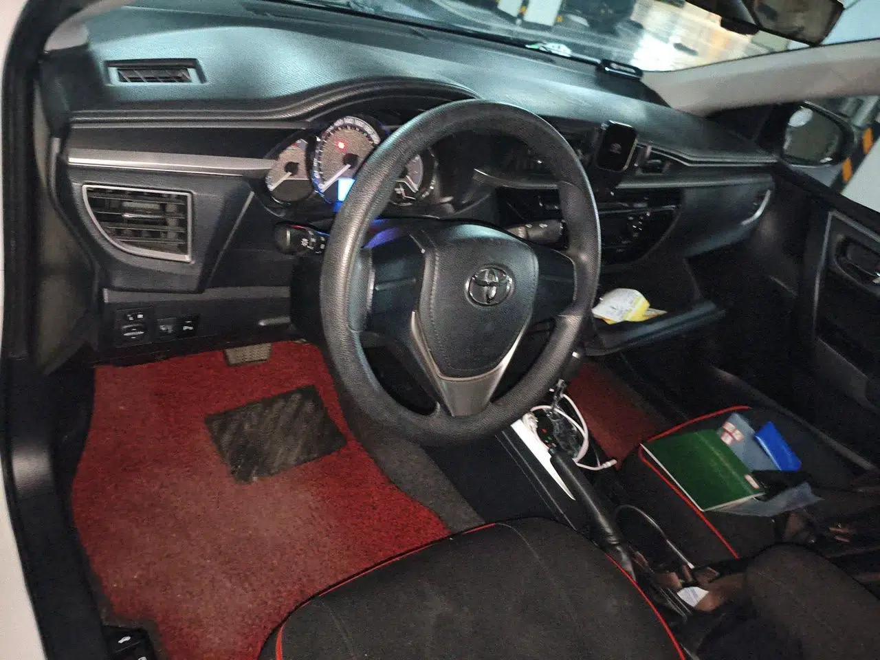 Toyota Levin 2014 1.6G CVT Elite Edition — миниатюра 10