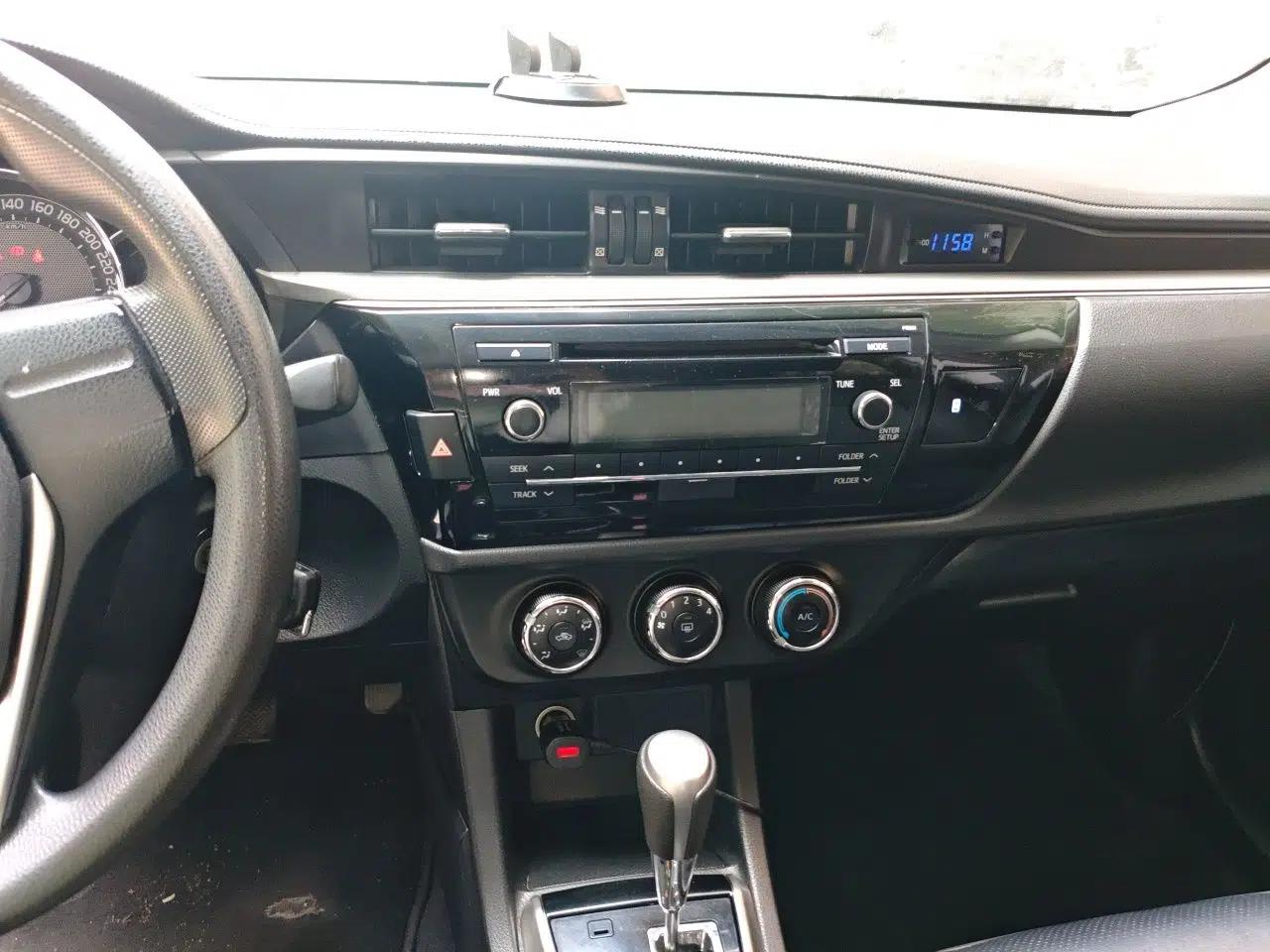 Toyota Levin 2017 1.2T G CVT Elite Edition — миниатюра 13