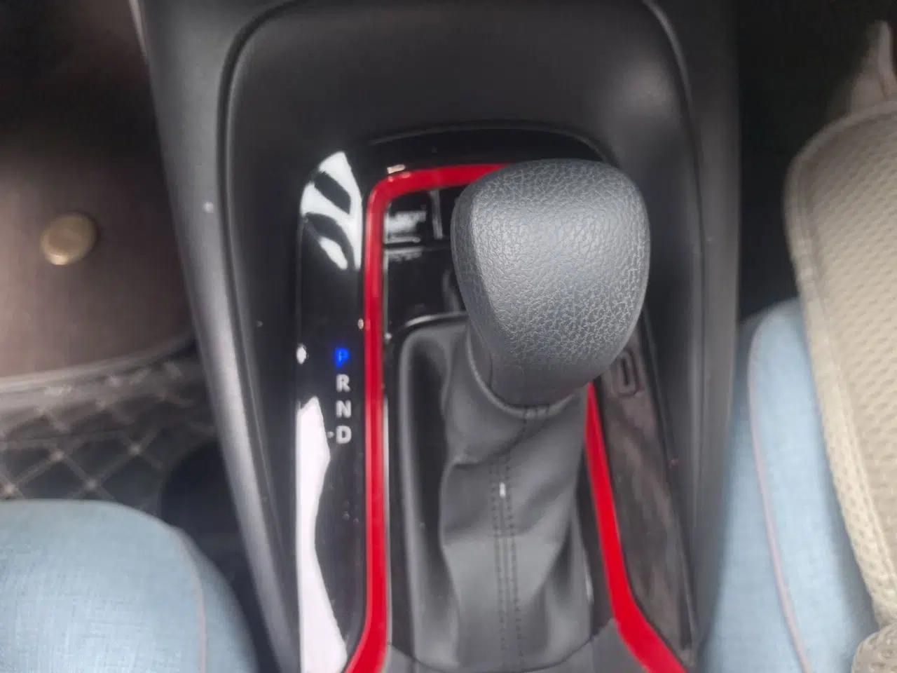 Toyota Levin 2021 185T CVT Sport Edition — миниатюра 14