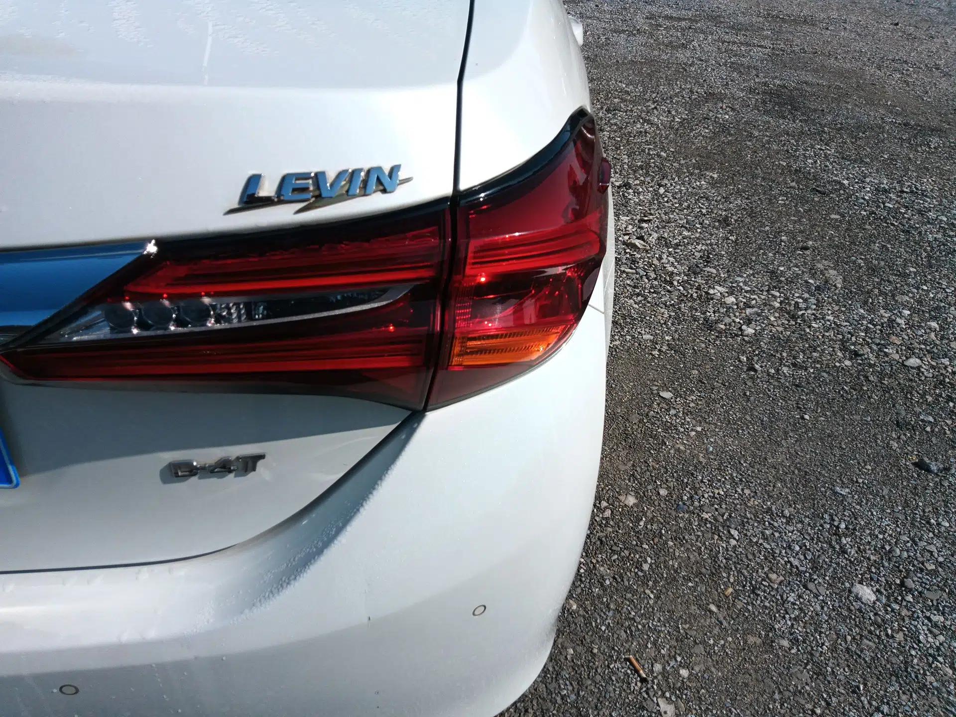 Toyota Levin 2017 Revised 185T CVT Elite Edition China V Standard — миниатюра 9