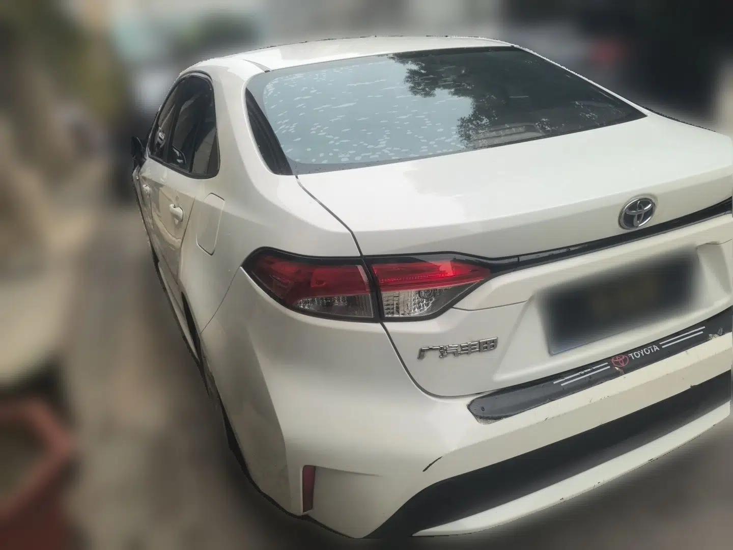 Toyota Levin 2022 Dual-Motor 1.8H E-CVT Leading Edition — миниатюра 4