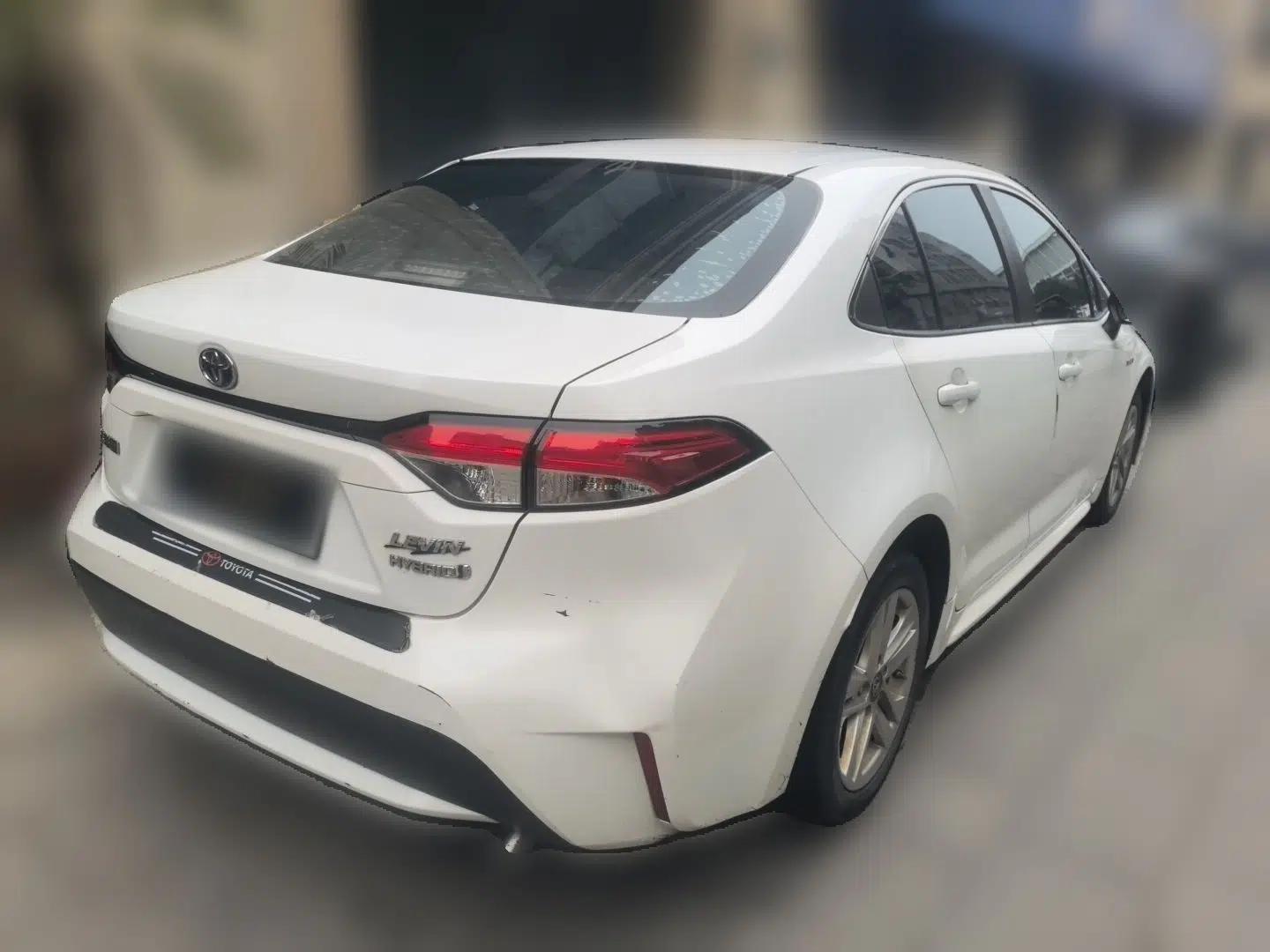 Toyota Levin 2022 Dual-Motor 1.8H E-CVT Leading Edition — миниатюра 6