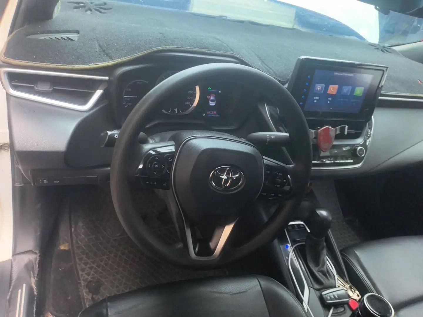 Toyota Levin 2022 Dual-Motor 1.8H E-CVT Leading Edition — миниатюра 10