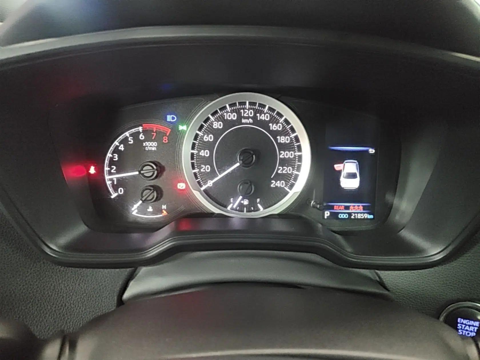 Toyota Levin 2021 185T CVT Sport Edition — миниатюра 19