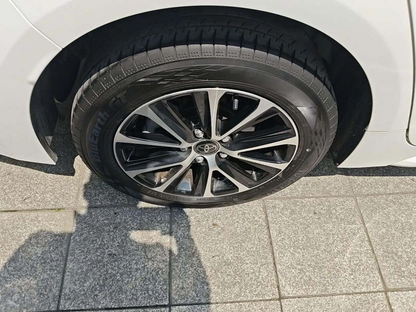 Toyota Levin 2023 185T CVT Luxury Edition — миниатюра 11