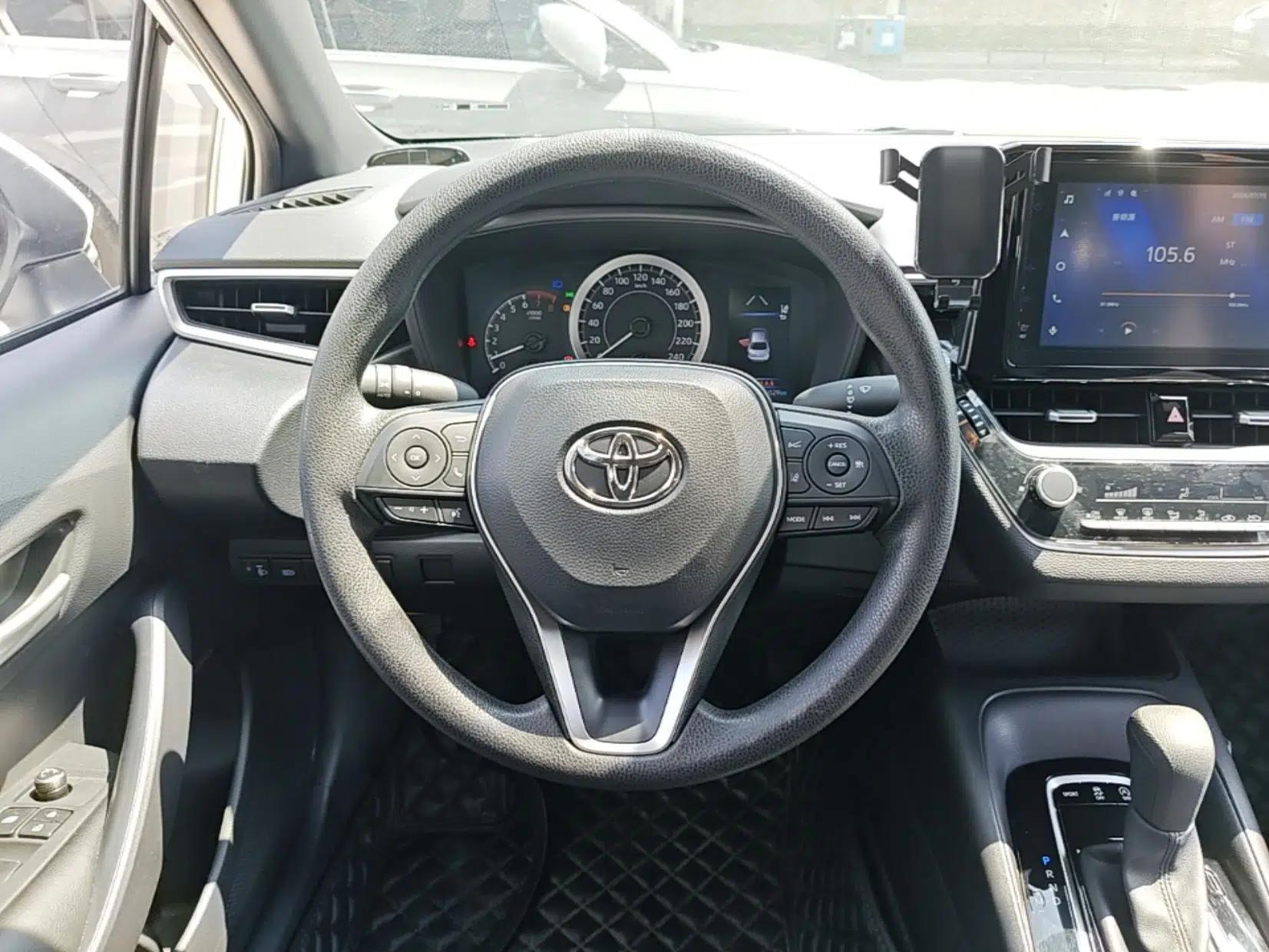 Toyota Levin 2023 185T CVT Luxury Edition — миниатюра 13