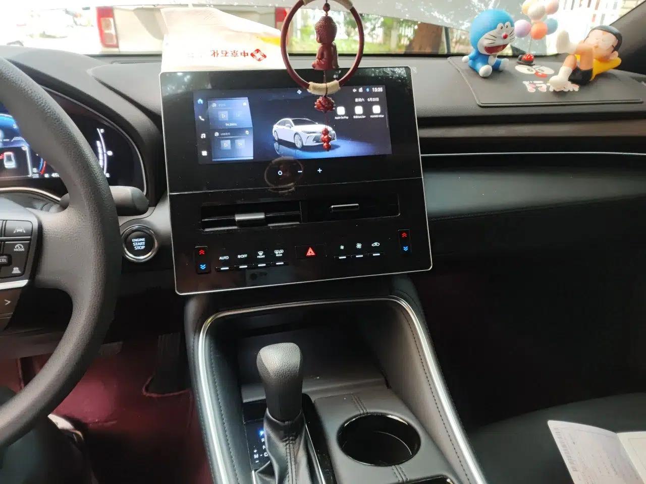 Toyota Avalon 2024 2.0L Ambition Edition — миниатюра 13
