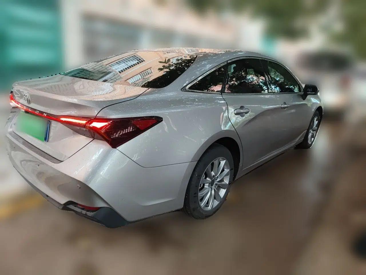 Toyota Avalon 2024 2.0L Ambition Edition — миниатюра 6