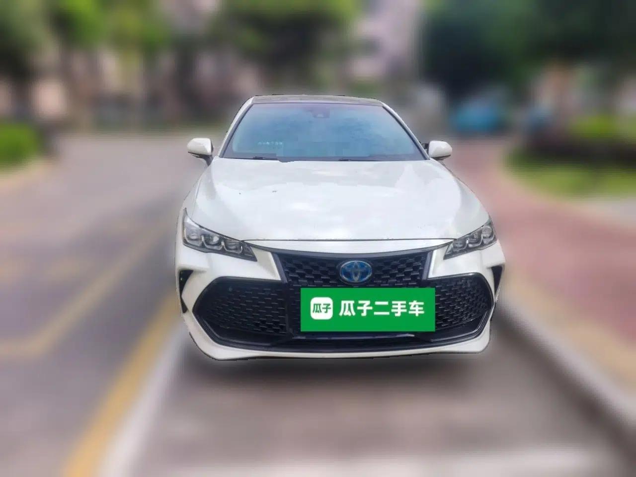 Toyota Avalon 2019 Dual-Engine 2.5L Limited Flagship Edition China VI Standard — миниатюра 2