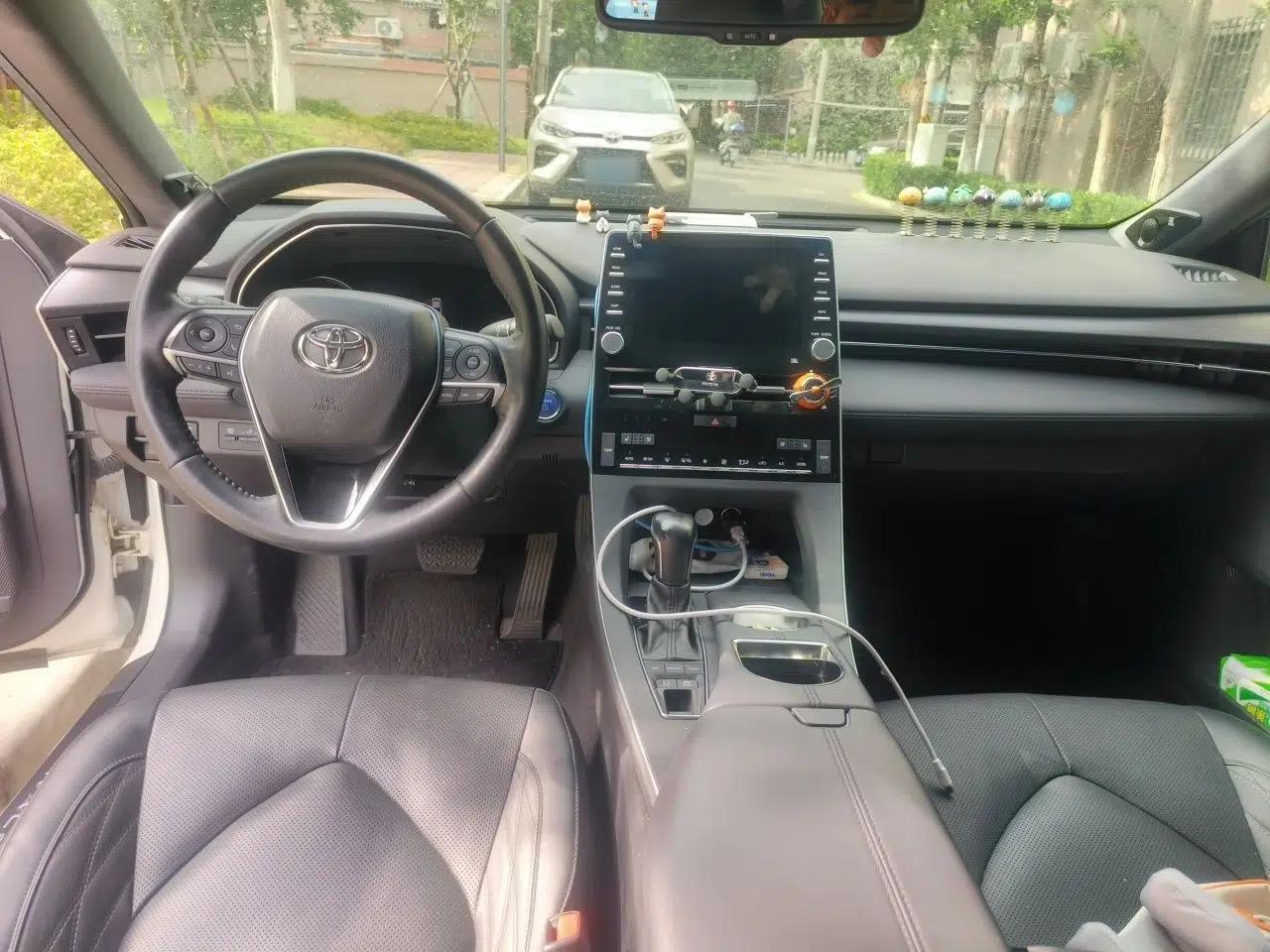 Toyota Avalon 2019 Dual-Engine 2.5L Limited Flagship Edition China VI Standard — миниатюра 18