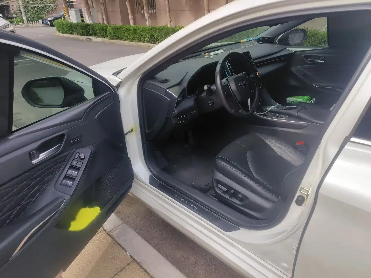 Toyota Avalon 2019 Dual-Engine 2.5L Limited Flagship Edition China VI Standard — миниатюра 19