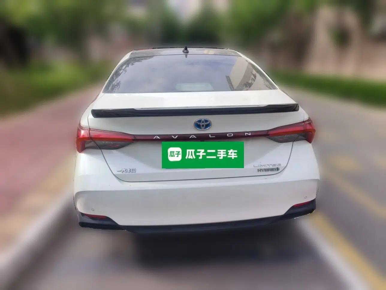 Toyota Avalon 2019 Dual-Engine 2.5L Limited Flagship Edition China VI Standard — миниатюра 5