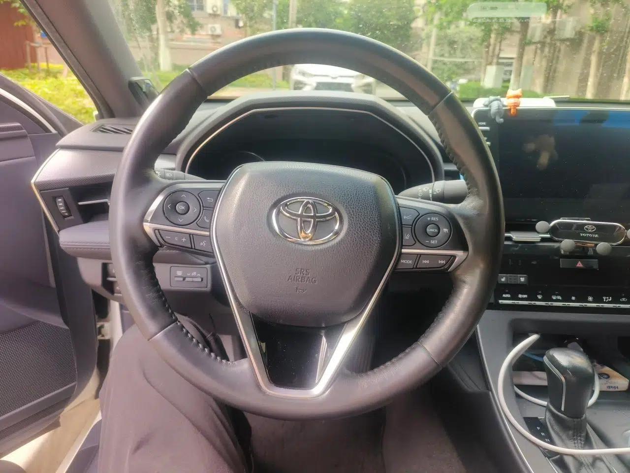 Toyota Avalon 2019 Dual-Engine 2.5L Limited Flagship Edition China VI Standard — миниатюра 9