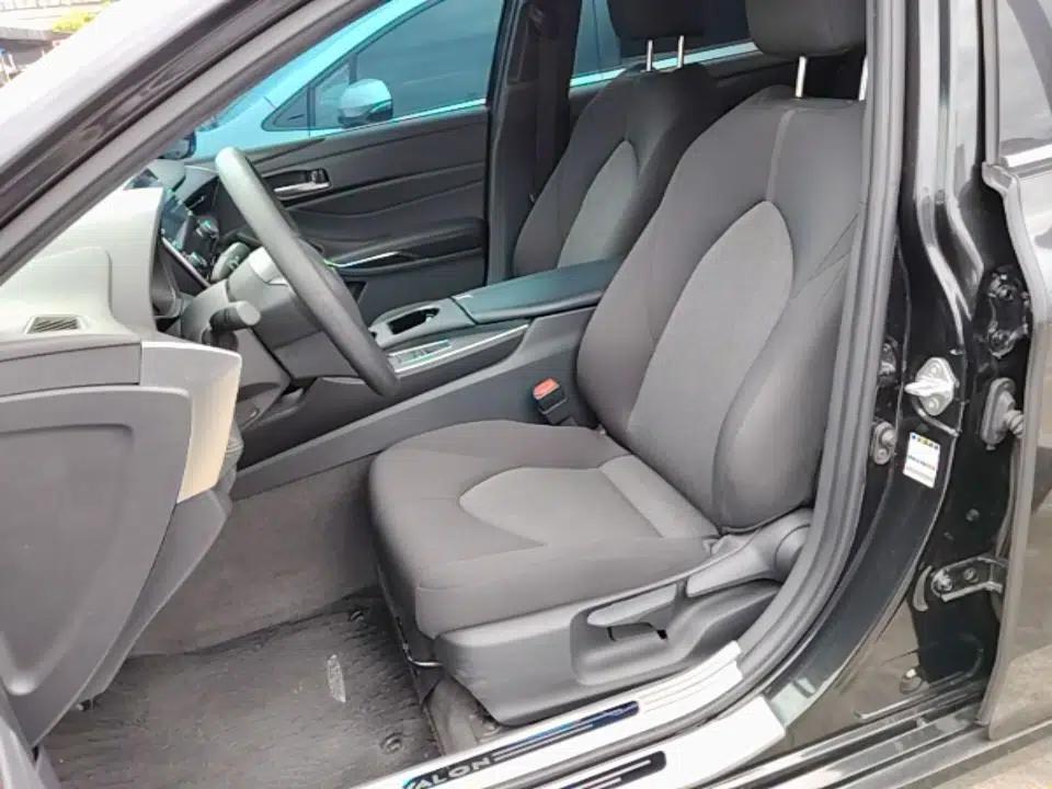 Toyota Avalon 2019 2.0L Ambition Edition China VI — миниатюра 17