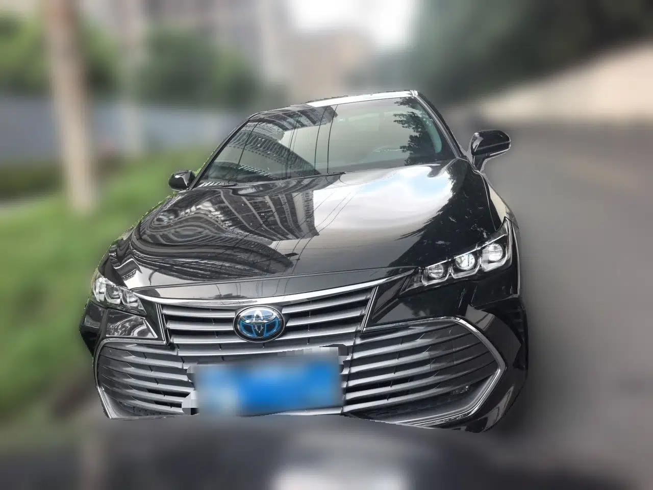 Toyota Avalon 2019 Dual-Engine 2.5L Luxury Edition China VI Standard — миниатюра 2