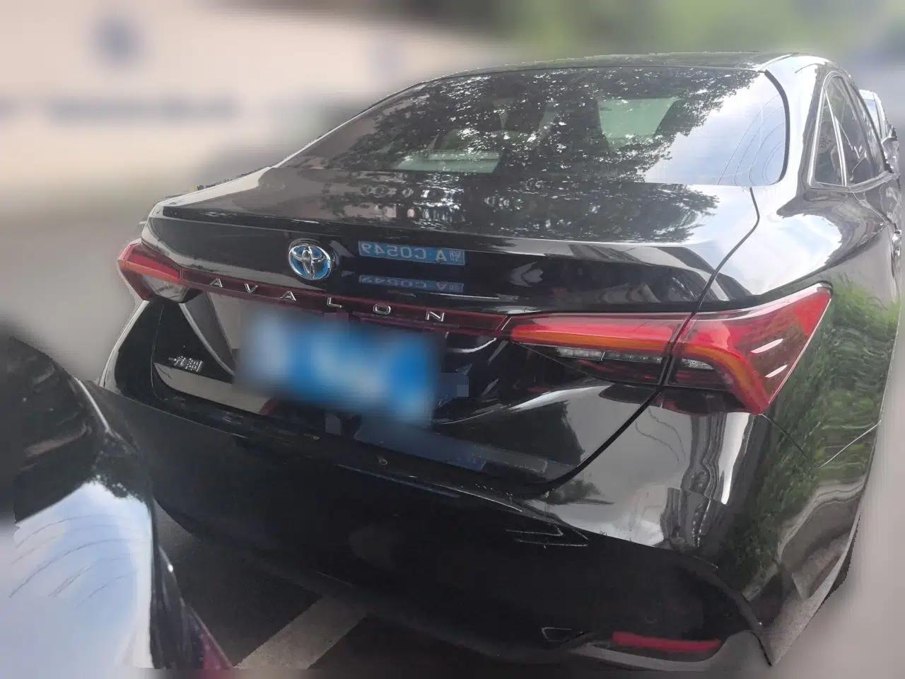 Toyota Avalon 2019 Dual-Engine 2.5L Luxury Edition China VI Standard — миниатюра 5