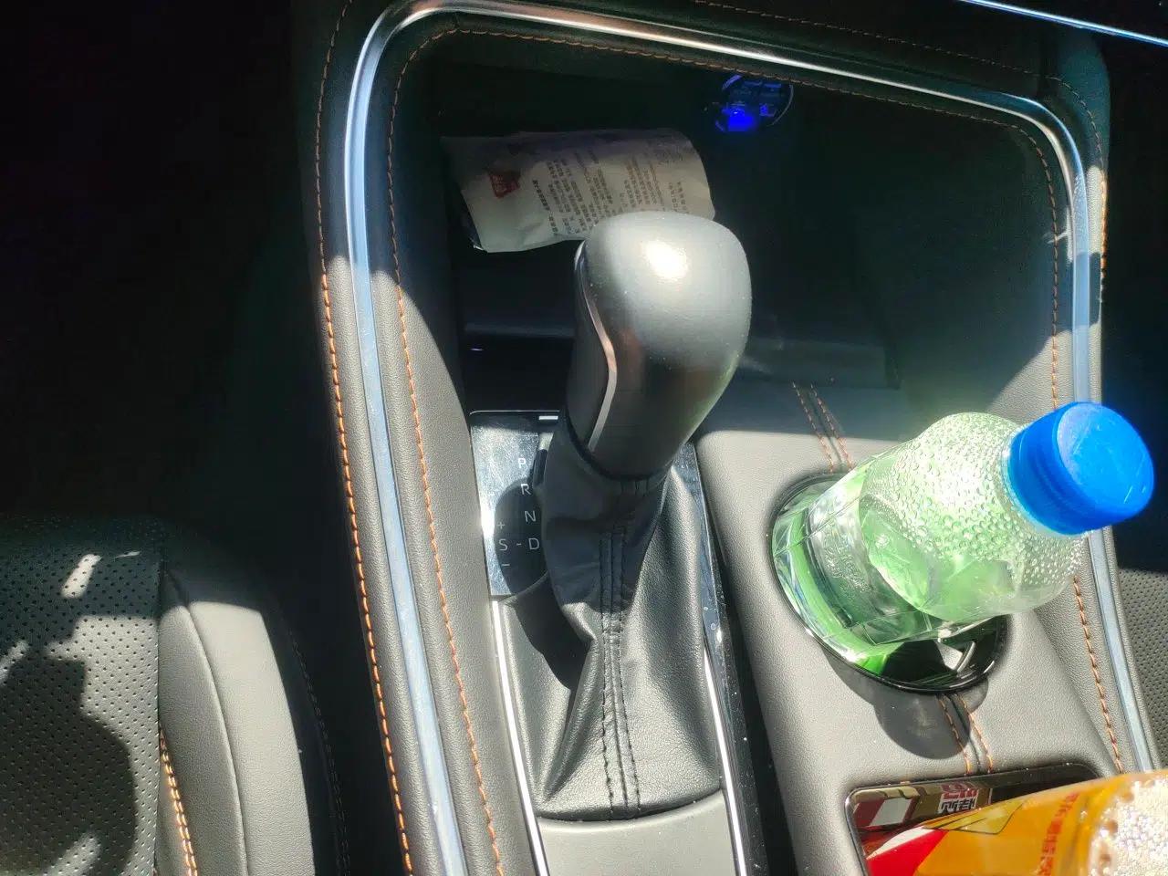 Toyota Avalon 2024 Dual-Motor 2.0L Premium Edition — миниатюра 14