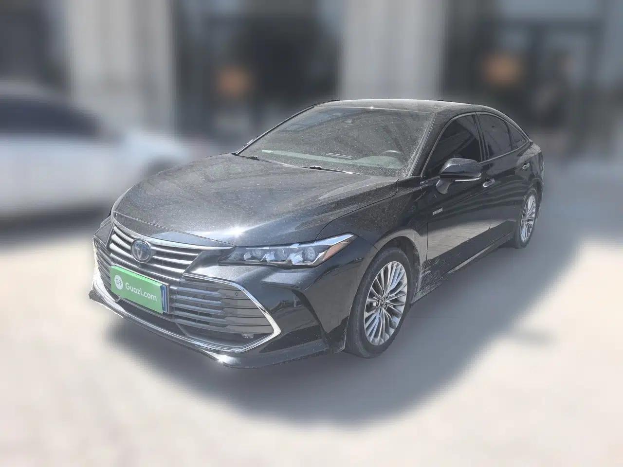 Toyota Avalon 2019 Dual-Engine 2.5L XLE Prestige Version China VI Standard — миниатюра 1