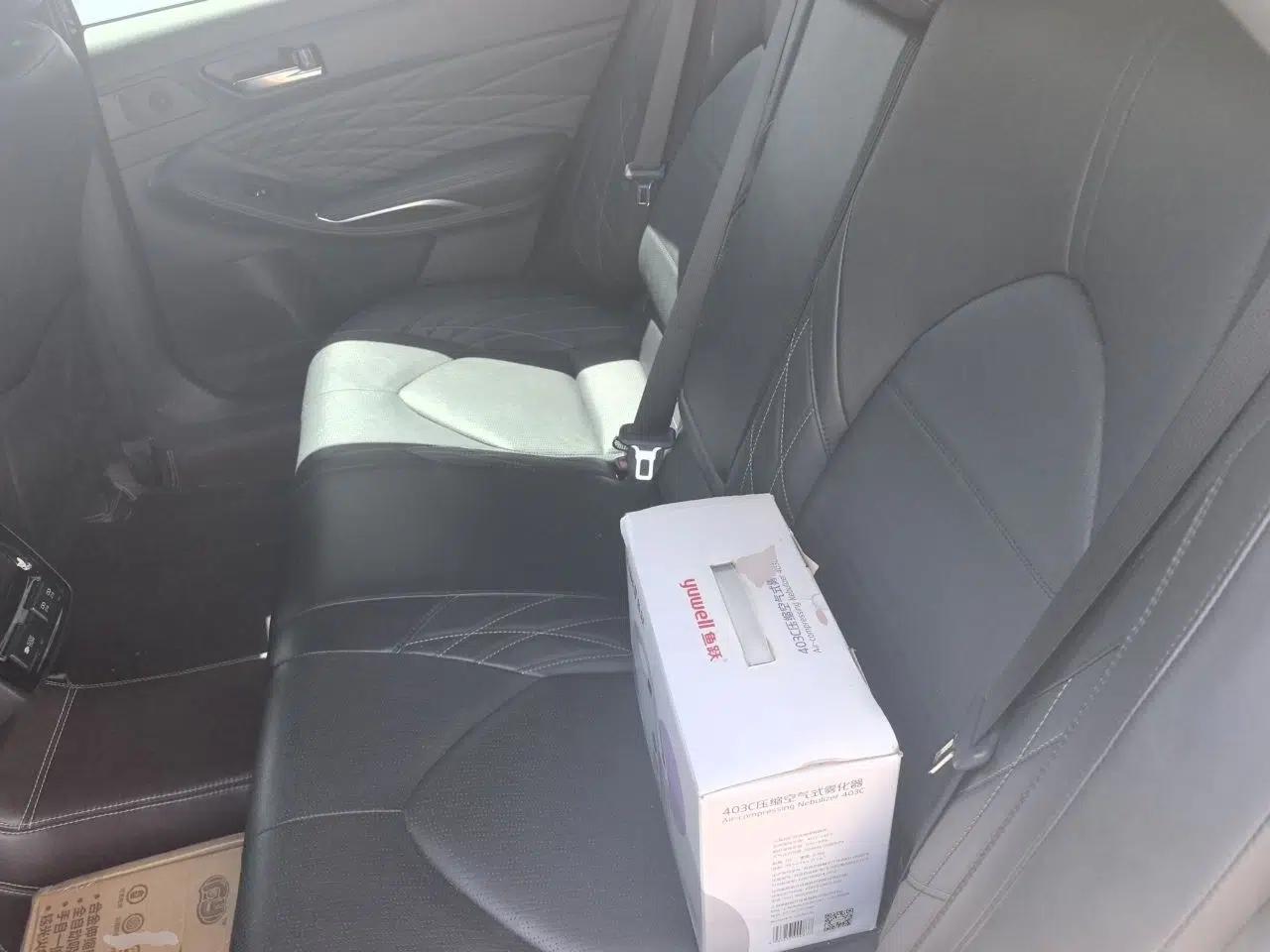 Toyota Avalon 2019 Dual-Engine 2.5L XLE Prestige Version China VI Standard — миниатюра 17