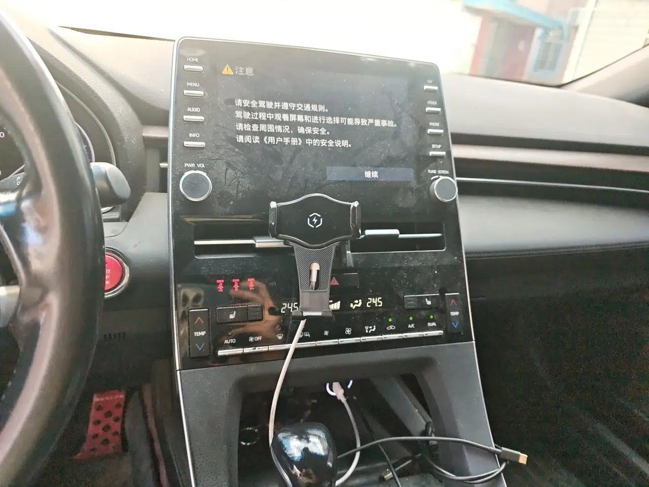 Toyota Avalon 2019 2.5L Touring Premium Version China VI Standard — миниатюра 13