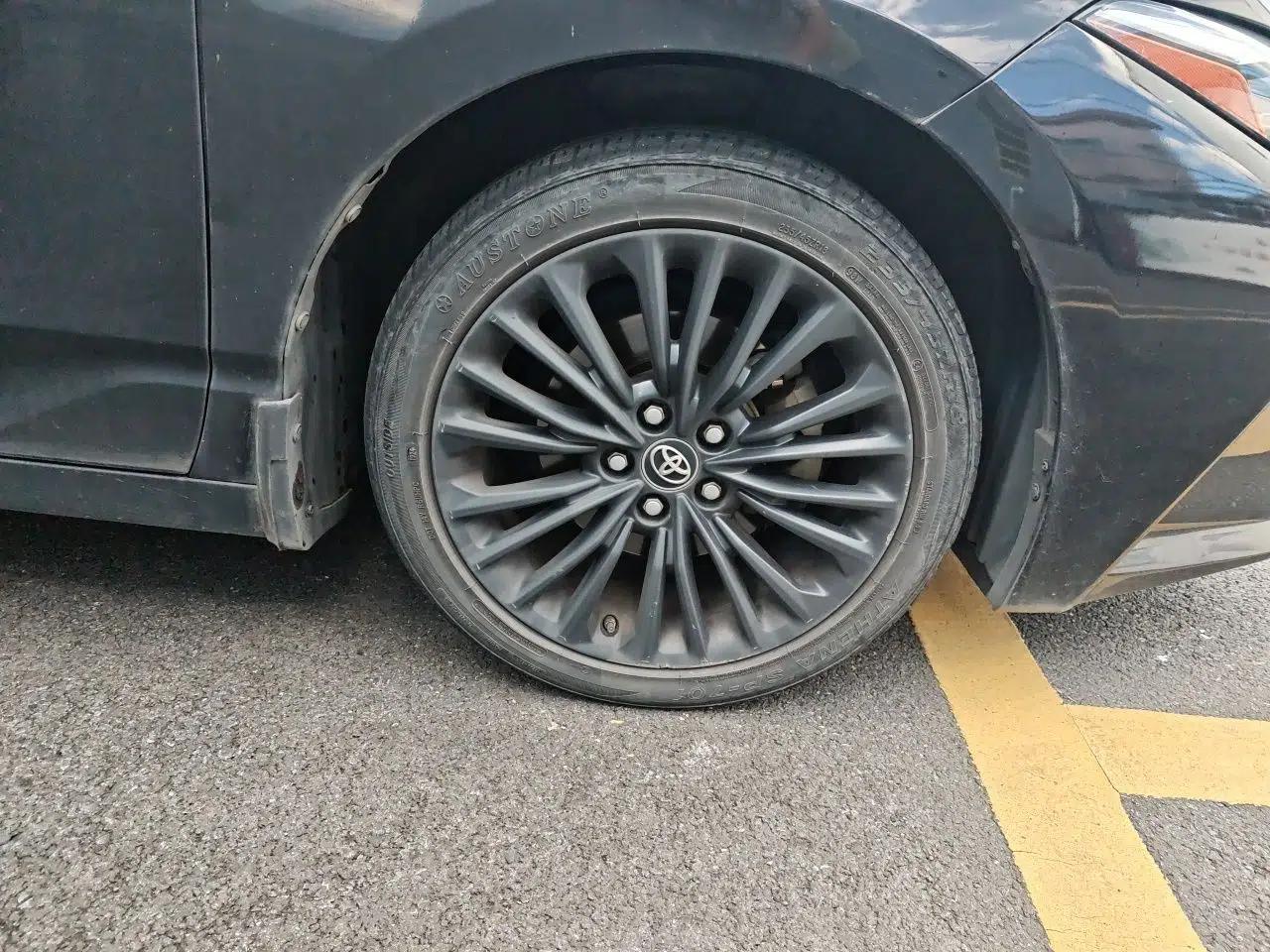Toyota Avalon 2019 2.5L Touring Premium Version China VI Standard — миниатюра 8