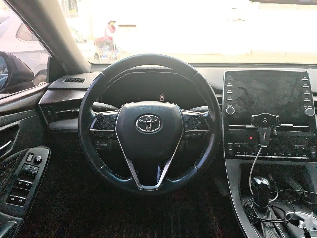 Toyota Avalon 2019 2.5L Touring Premium Version China VI Standard — миниатюра 10