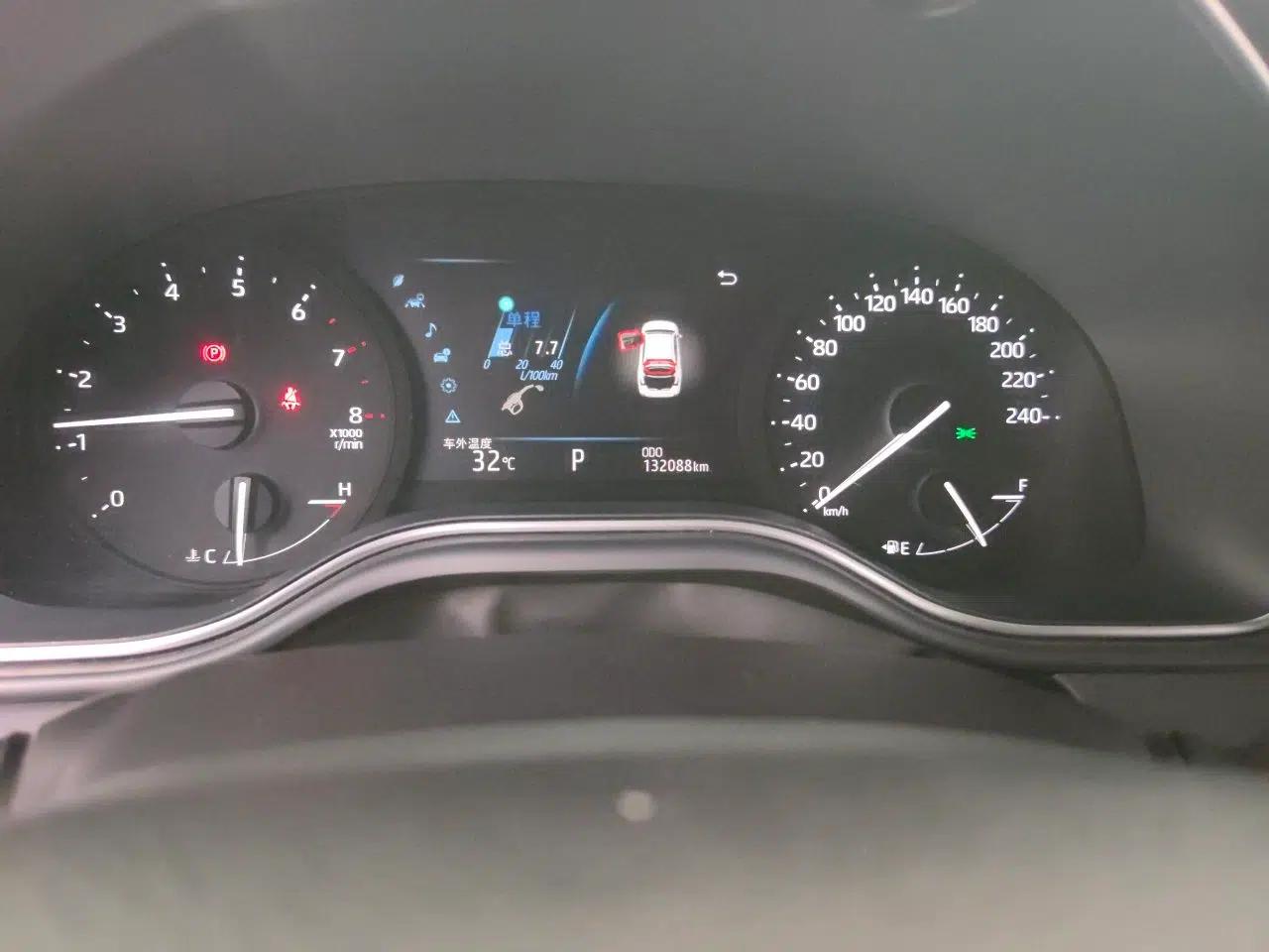 Toyota Avalon 2019 2.0L Luxury Edition China VI Standard — миниатюра 12