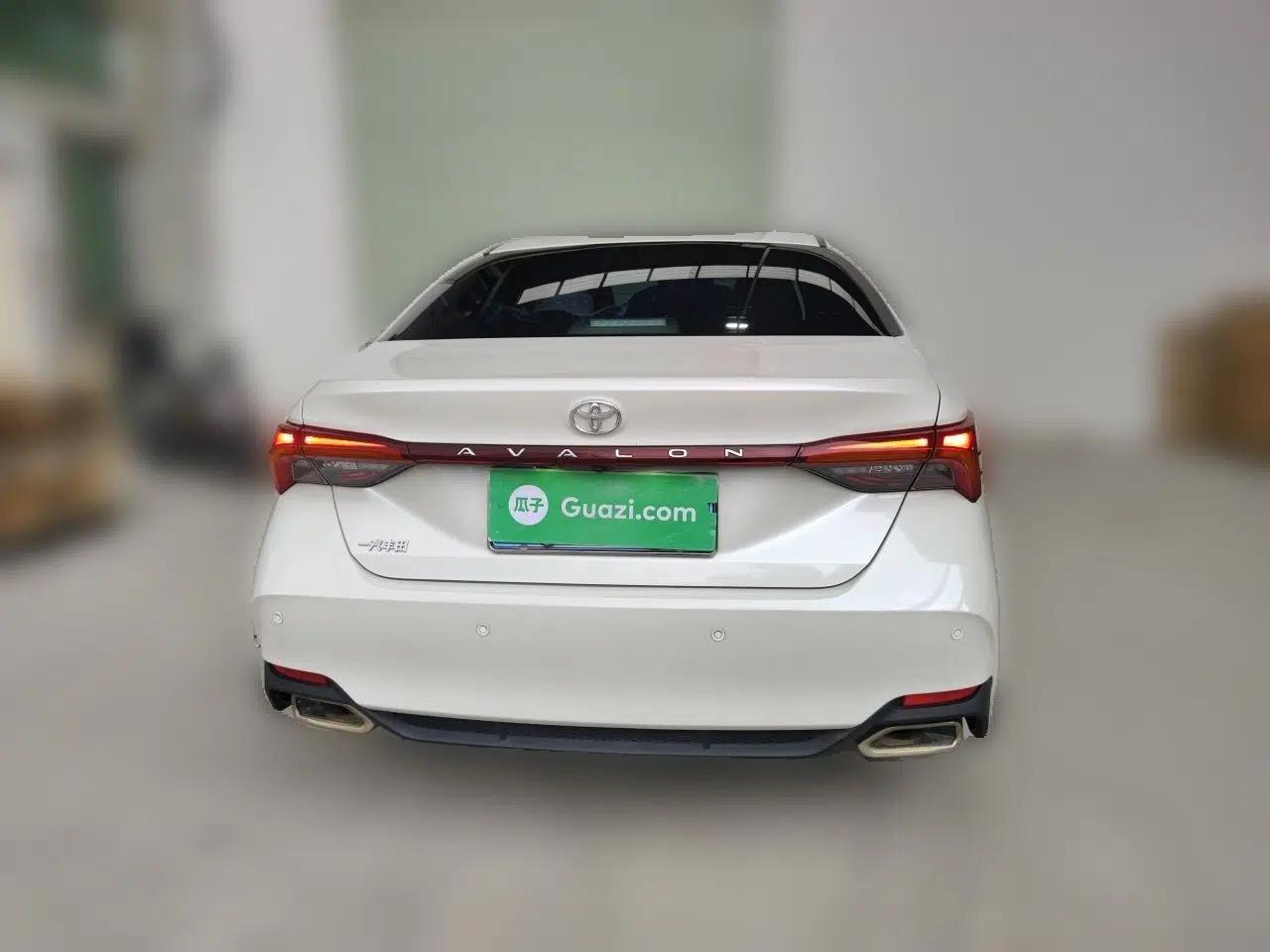 Toyota Avalon 2019 2.0L Luxury Edition China VI Standard — миниатюра 5